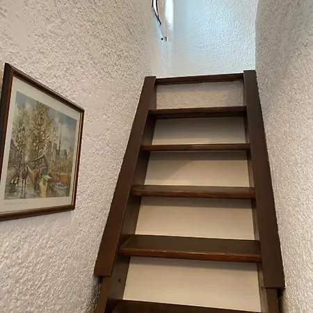 Sani Garden House * باراليا ساني