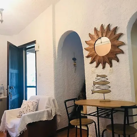 بيت للعطل Sani Garden House *