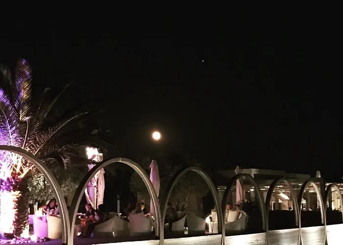 בית נופש Sani Garden House *