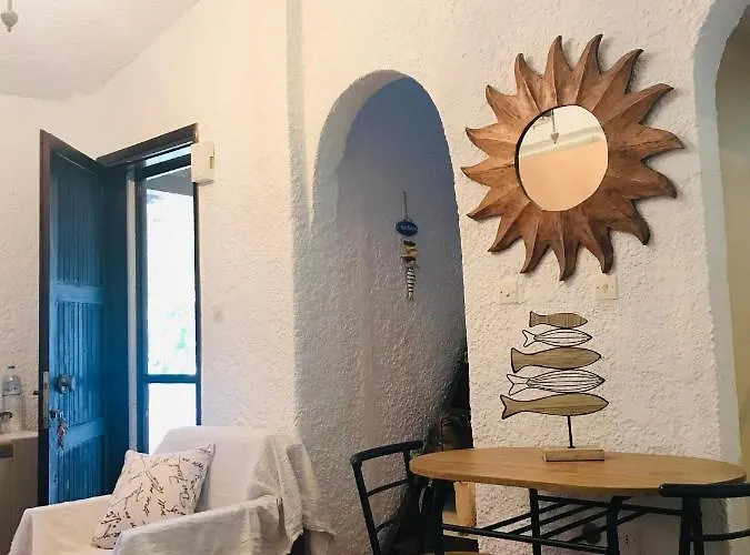 בית נופש Sani Garden House *