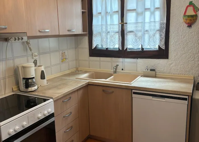 Sani Garden House בית נופש סאני ביץ'